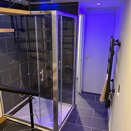 Petite Maison Cosy Et Moderne Avec Bain A Remous Hyères