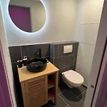 Petite Maison Cosy Et Moderne Avec Bain A Remous Holiday home