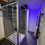 Holiday home Petite Maison Cosy Et Moderne Avec Bain A Remous Hyeres