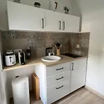 Petite Maison Cosy Et Moderne Avec Bain A Remous Holiday home