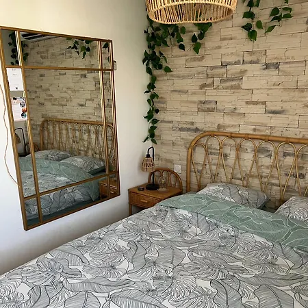 Petite Maison Cosy Et Moderne Avec Bain A Remous Holiday home