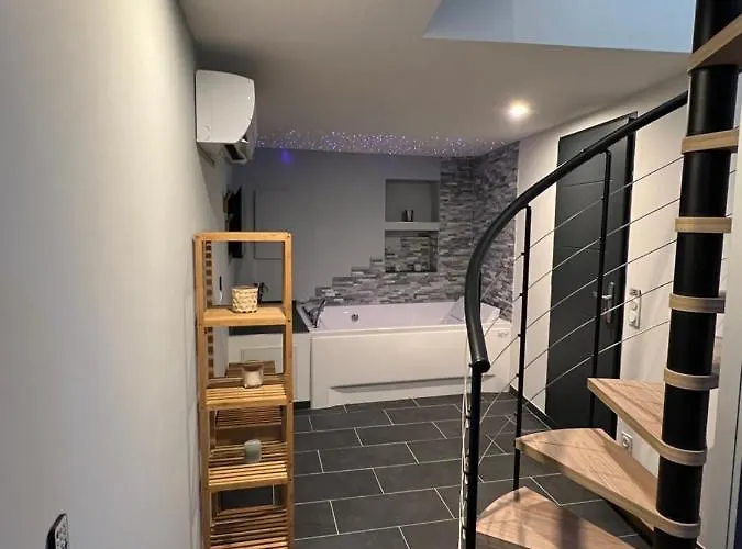 Petite Maison Cosy Et Moderne Avec Bain à Remous Casa vacanze