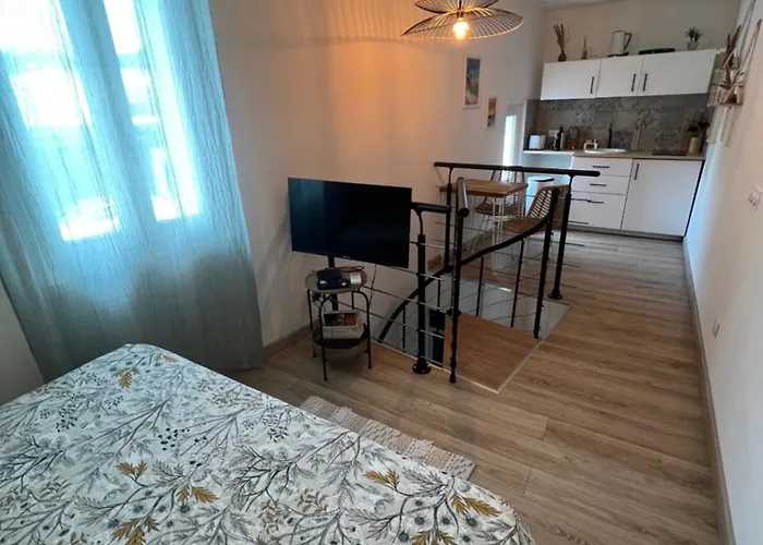 Petite Maison Cosy Et Moderne Avec Bain à Remous Casa vacanze *